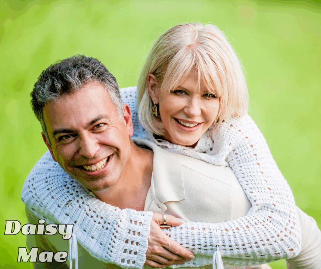 Senior Dating Sites — What Is Online Dating for Senior People?