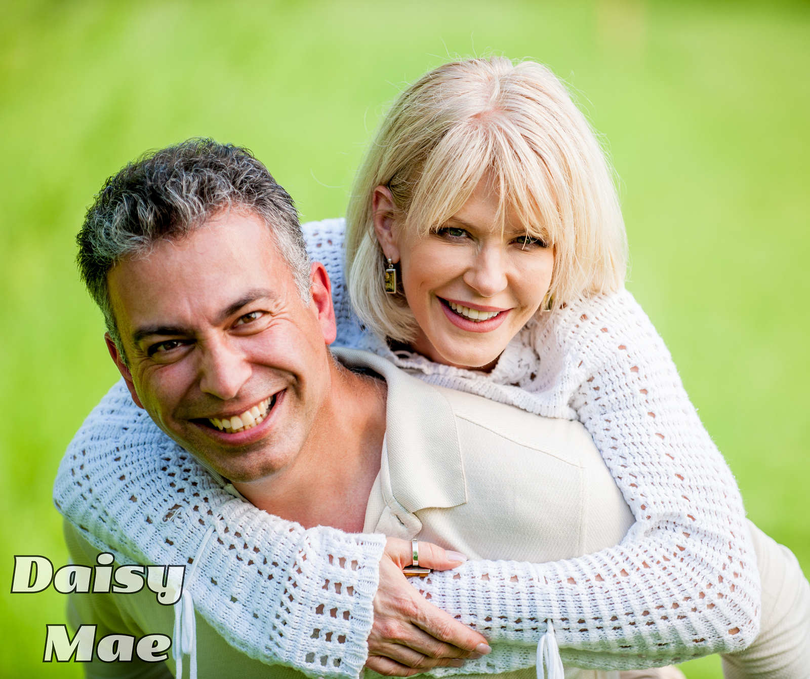 Senior Dating Sites — What Is Online Dating for Senior People?