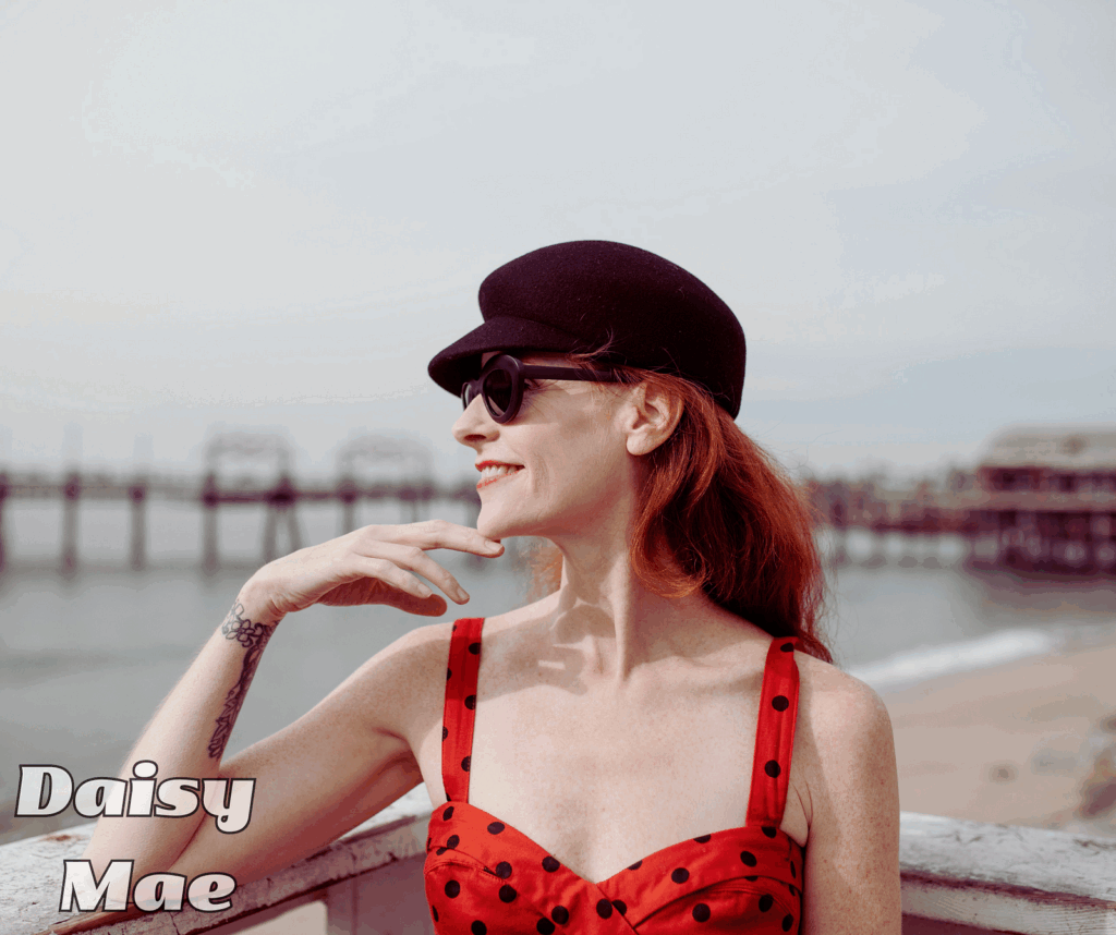 What Age Is a Cougar? When Older Women Get the Cougar Status